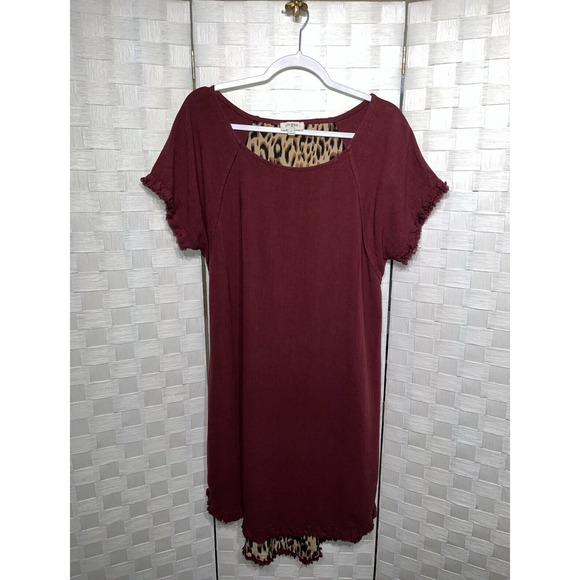 Umgee Womens Wine Animal Back Fishtail Scoop Tunic Dress Size Large Fall Boho - Picture 10 of 15